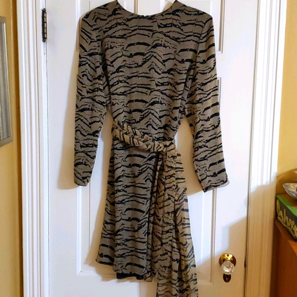 100% Silk sheath dress size 14